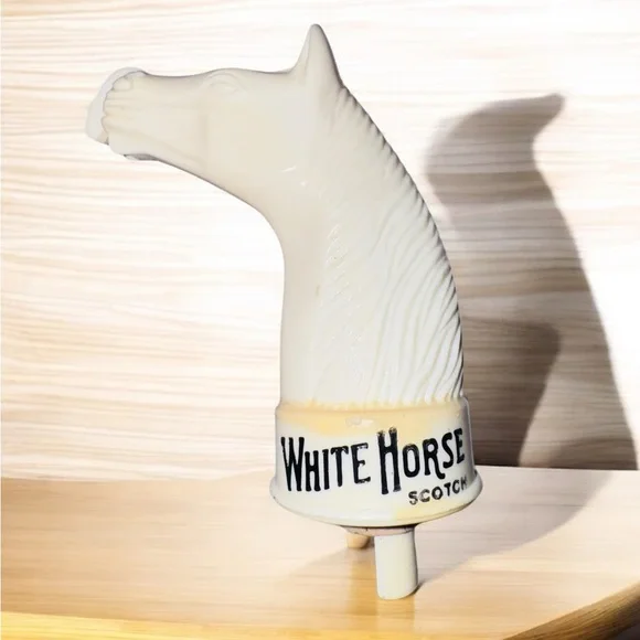Vintage White Horse Scotch Bottle Stopper/Pour Spout Bar Ware Western - Picture 2 of 4